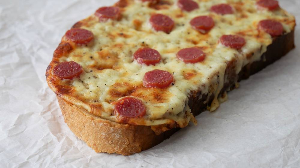 Simple Pizza Sandwiches with Salami