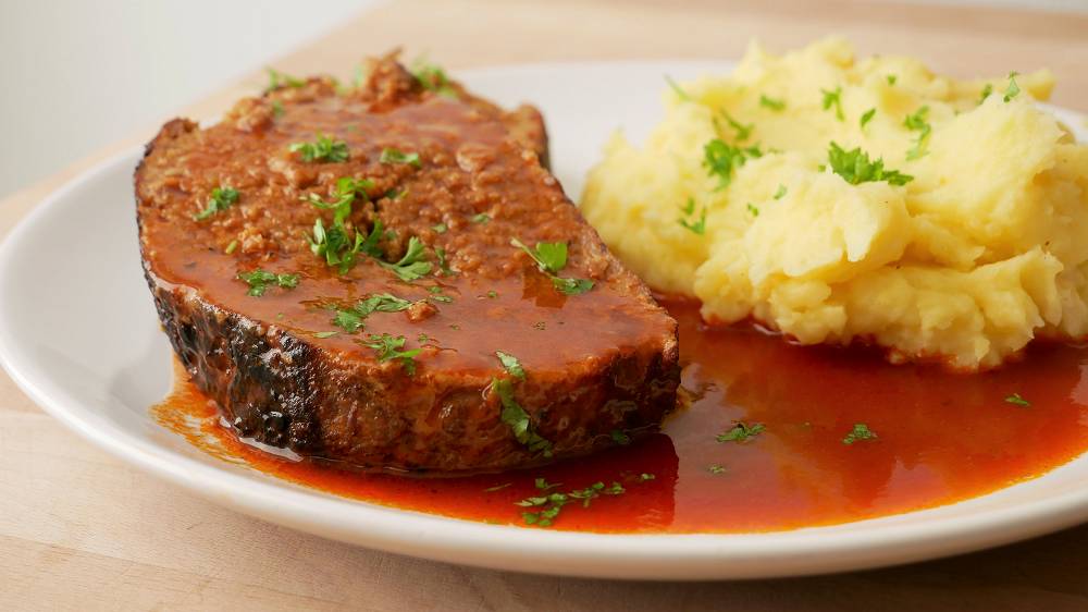 Hackbraten mit Sauce