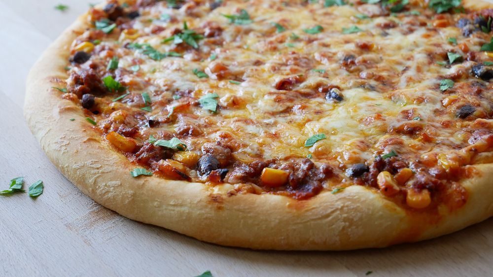 Tex Mex Pizza with Ground Beef