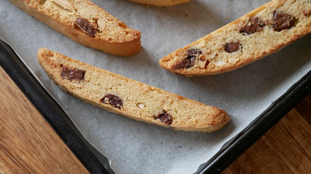 Chocolate Chip Cantuccini Cookies