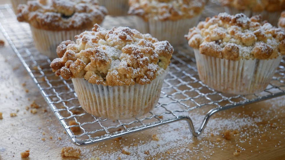 Baking Quark Stollen Muffins with Marzipan Crumbles