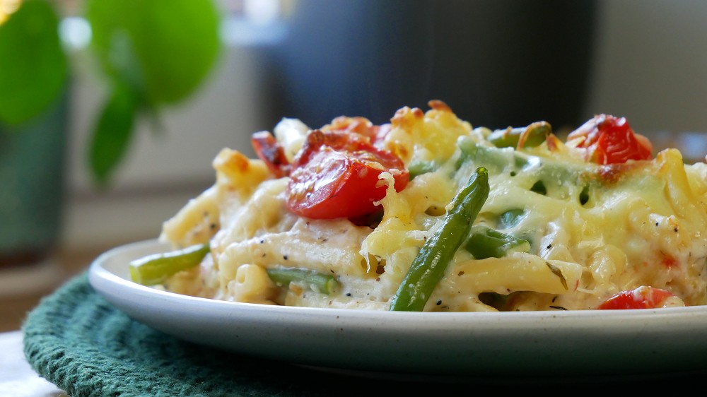 Veggie Pasta Bake with Green Beans & Tomatoes