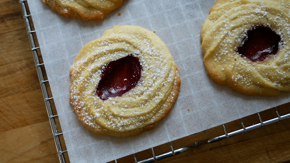 Baking Ring Shaped Butter Cookies with Jam Filling